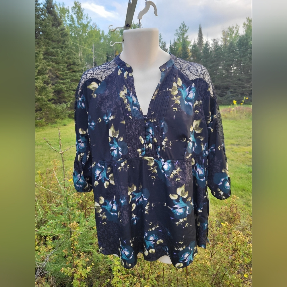"Autumn Floral" ELLE Blouse